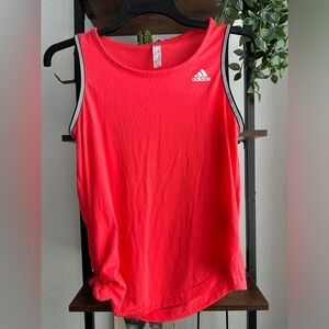 Women’s Adidas‎ tank top size SMALL.